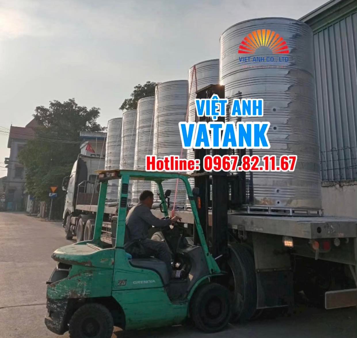 Giao bồn bảo ôn Inox dung tích lớn tới Nghệ An