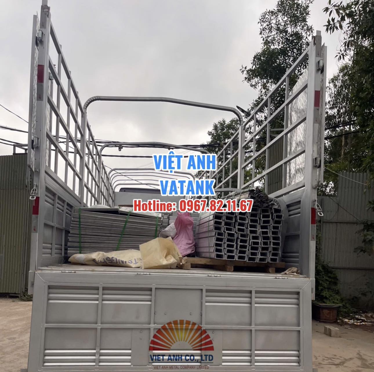 Hình ảnh vật tư bể lắp ghép dung tích 432m3 giao tới công trình tại Đà Nẵng